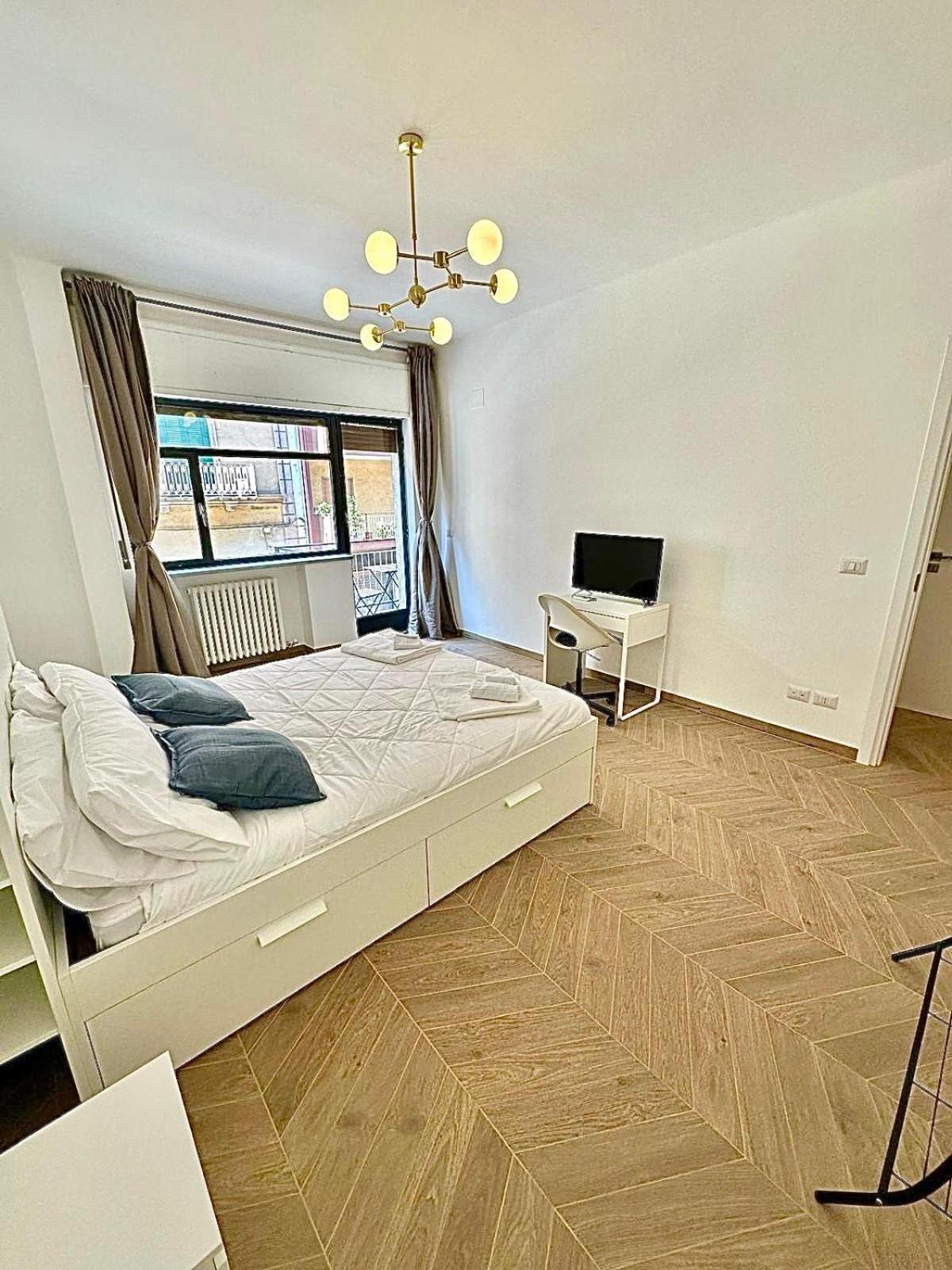 Suite Dante 262 Bari Exterior photo
