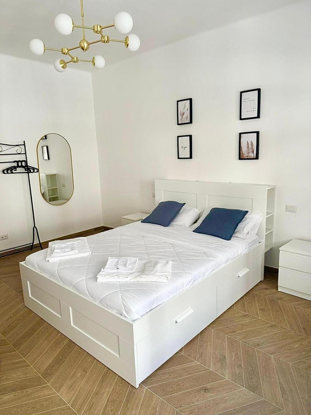 Suite Dante 262 Bari Exterior photo